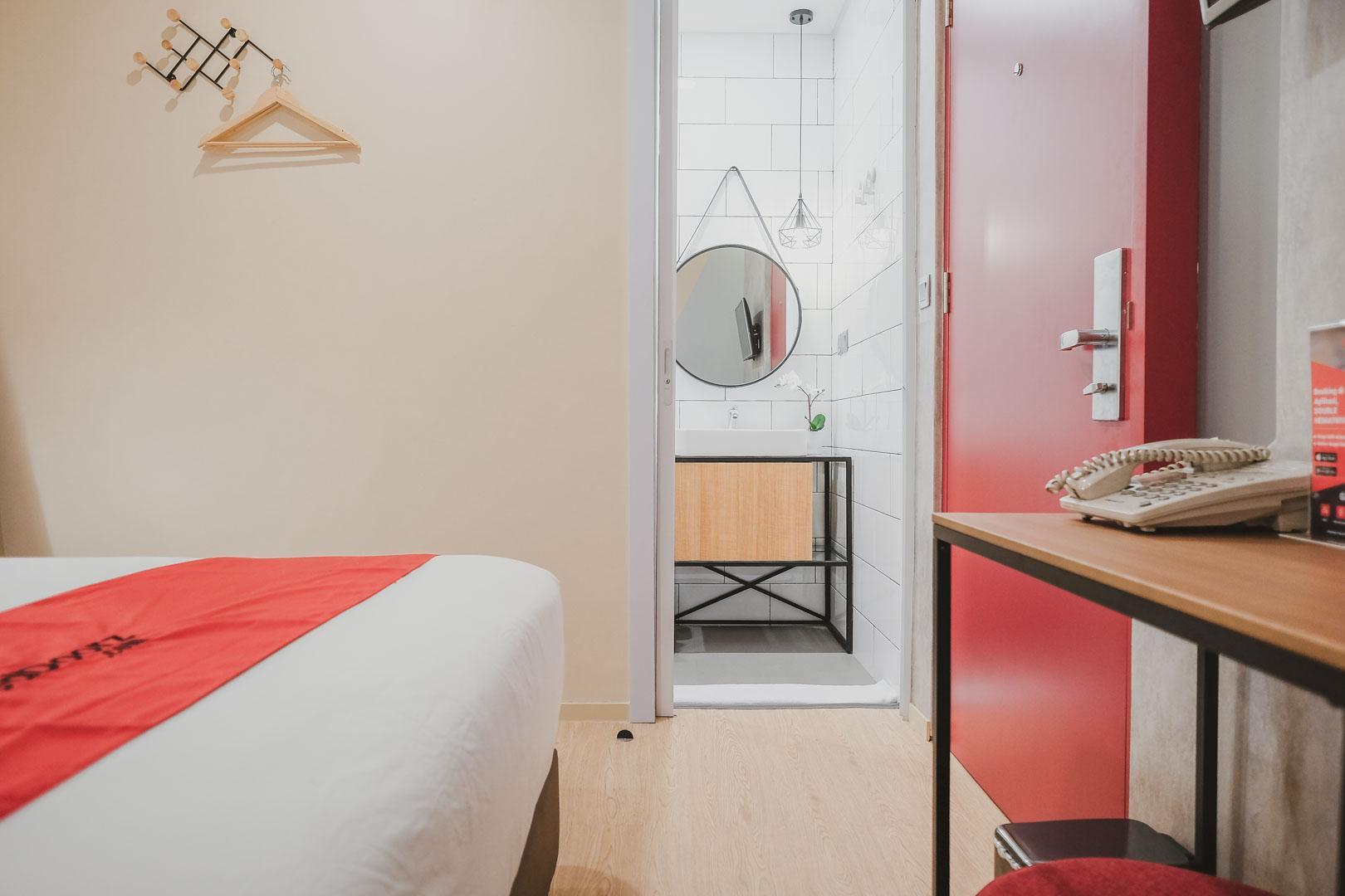 Reddoorz Plus @ Thamrin Yakarta Exterior foto